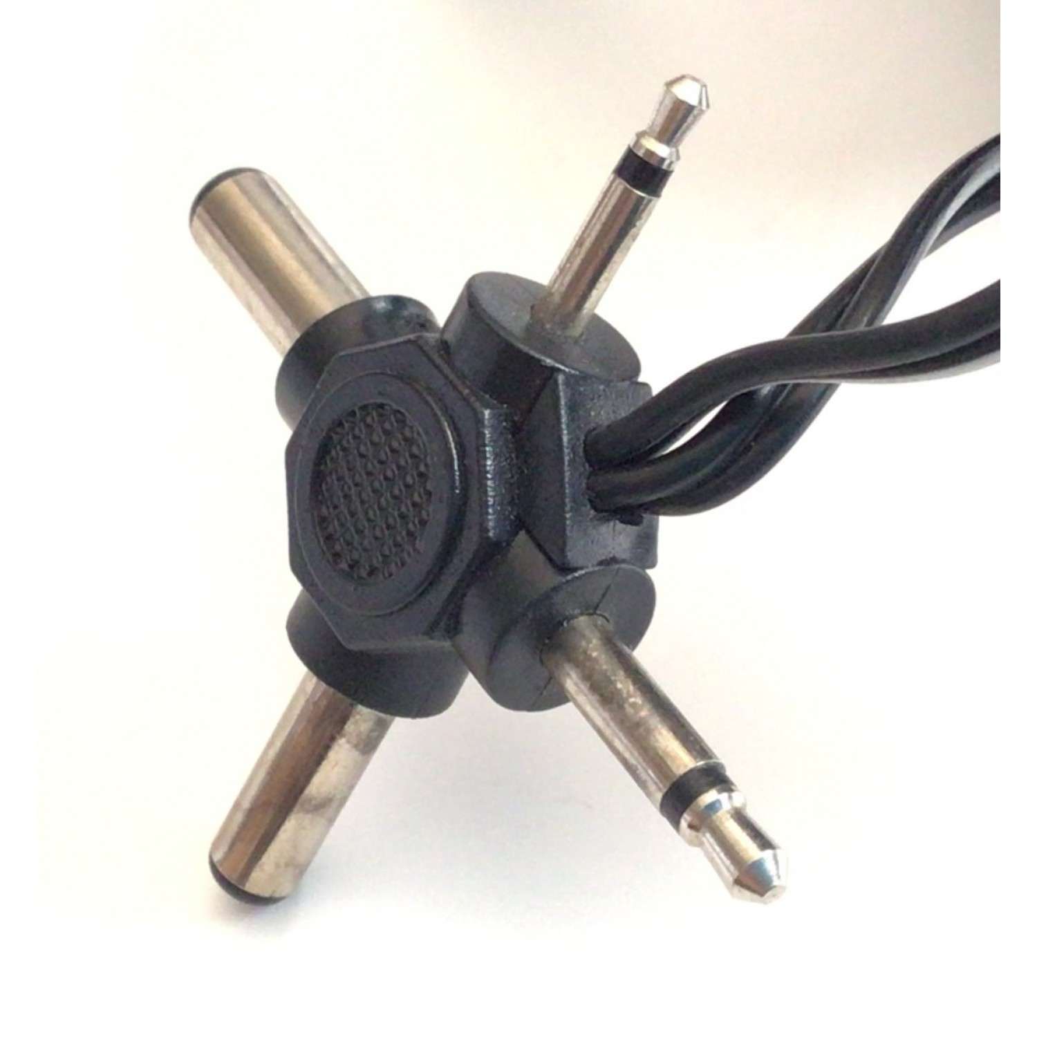 CARGADOR / ADAPTADOR UNIVERSAL AC/DC / NUMERO DE PARTE 1460 / ENTRADA VCA AC 110-220V~ 50/60HZ / SALIDA VCD / DC 3V 4.5V 6V 7.5V 9V 12V  500MA / MODELO 1460 - Imagen 3
